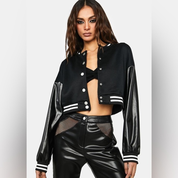 NWOT Fashion Nova Cropped Varsity Jacket Black Faux Leather Sleeve Sz Small Y2K - Picture 7 of 13